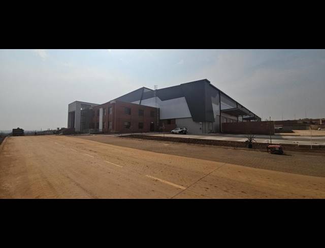 INDUSTRIAL PROPERTY TO RENT IN OLIFANTSFONTEIN